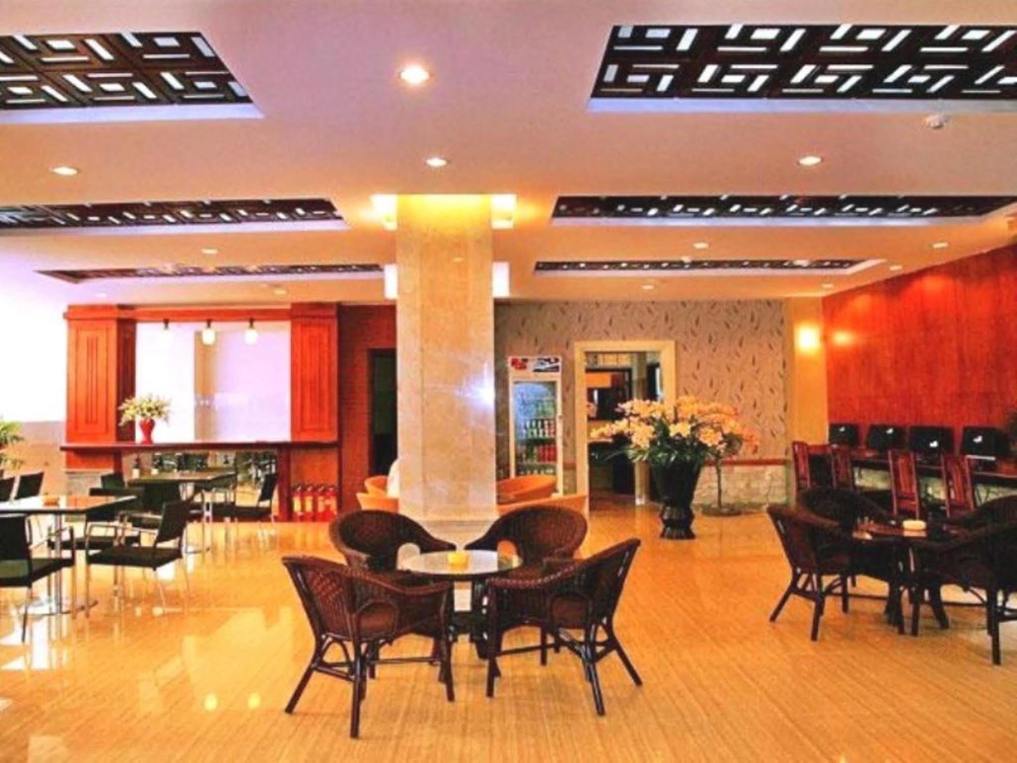 尼斯天鹅酒店 芽庄 外观 照片